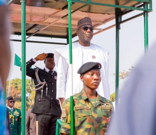 Gov AbdulRazaq lays wreath, hails sacrifices of fallen heroes at Armed Forces Remembrance Day