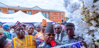 Governor Adeleke Commissions Isiaka Adeleke Resource Centre Donated to Adeleke University by Hon Bamidele Salam