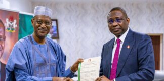 EFCC Hands Over 753 Recovered Housing Units to Ministry of Housing