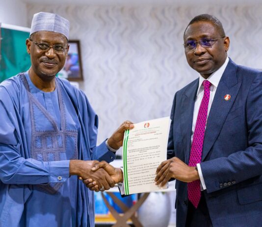 EFCC Hands Over 753 Recovered Housing Units to Ministry of Housing