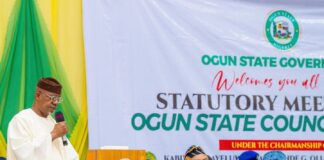 Abiodun Distributes 40 SUVs to Ogun Monarchs, Charges Communities to Support Investors