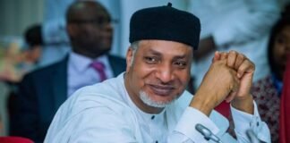 Engr Kawu Welcomes Senator Saliu Mustapha to PDP